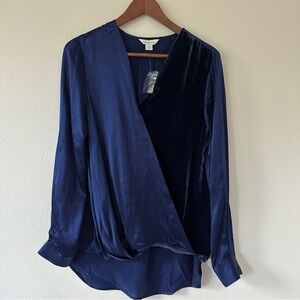 Sundance Blended Paths Blue 100% SILK Velvet Faux Wrap Top Women's MEDIUM Hi Low